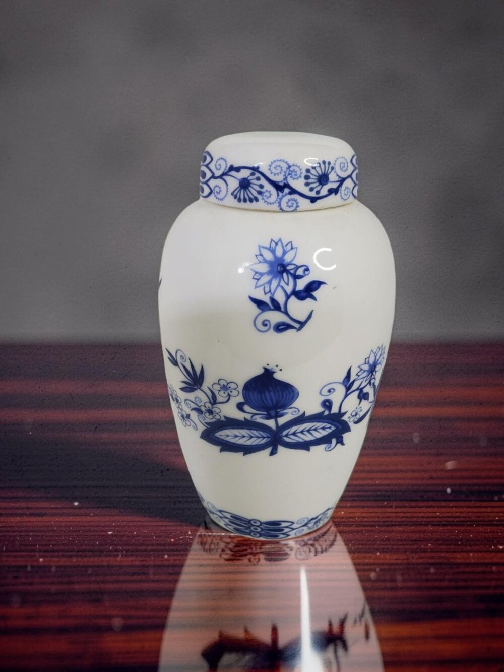 vintage crown brinton blue and white hand painted bone china miniature ginger ja